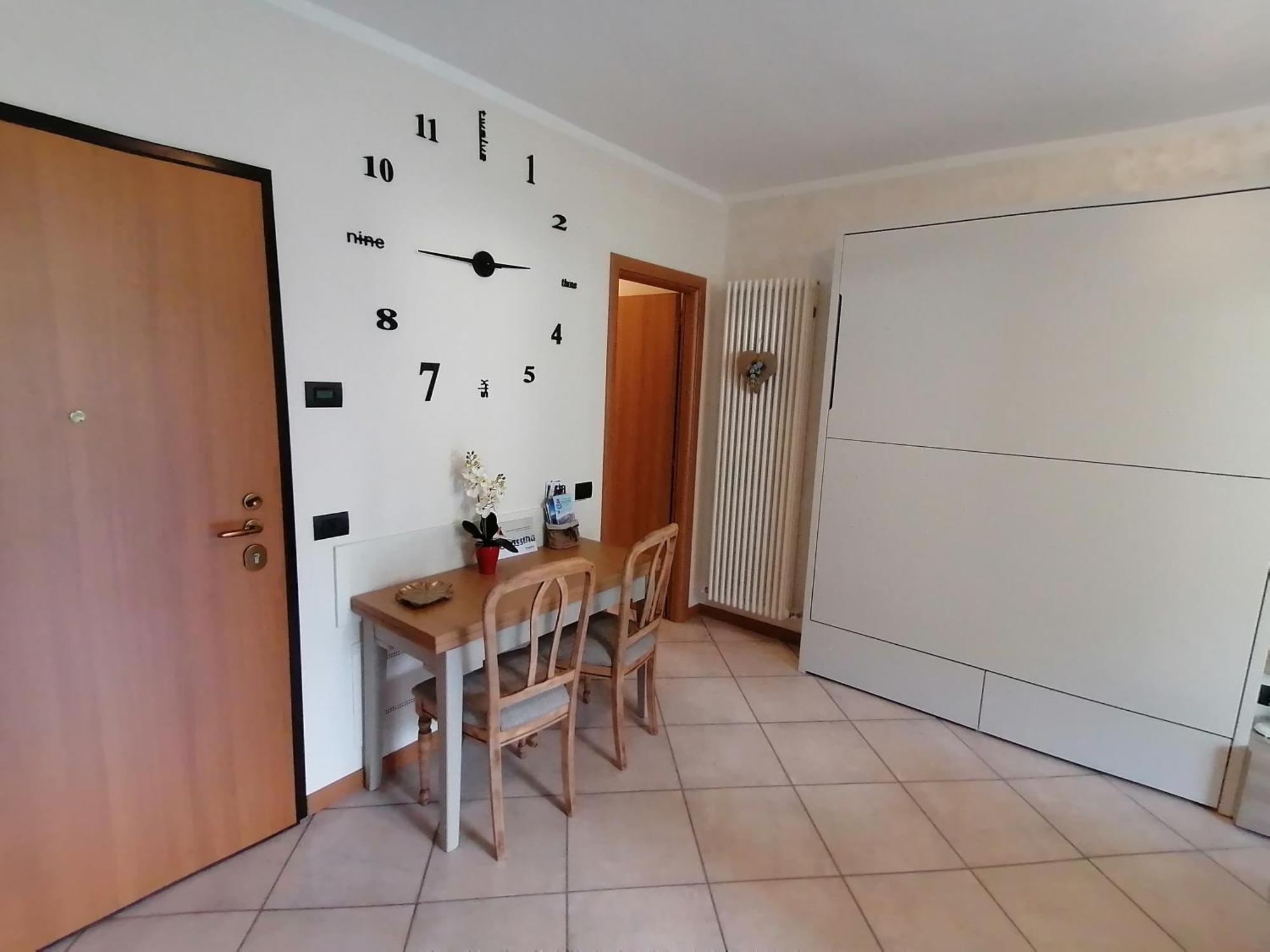 Apartamento La Casa Di Sara In Valsassina Introbio Exterior foto